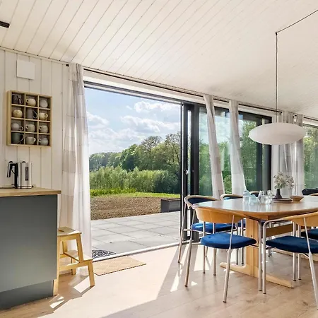 Semesterbostad 3 Bedroom Gorgeous In