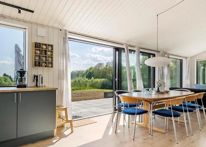 Vakantiehuis 3 Bedroom Gorgeous In